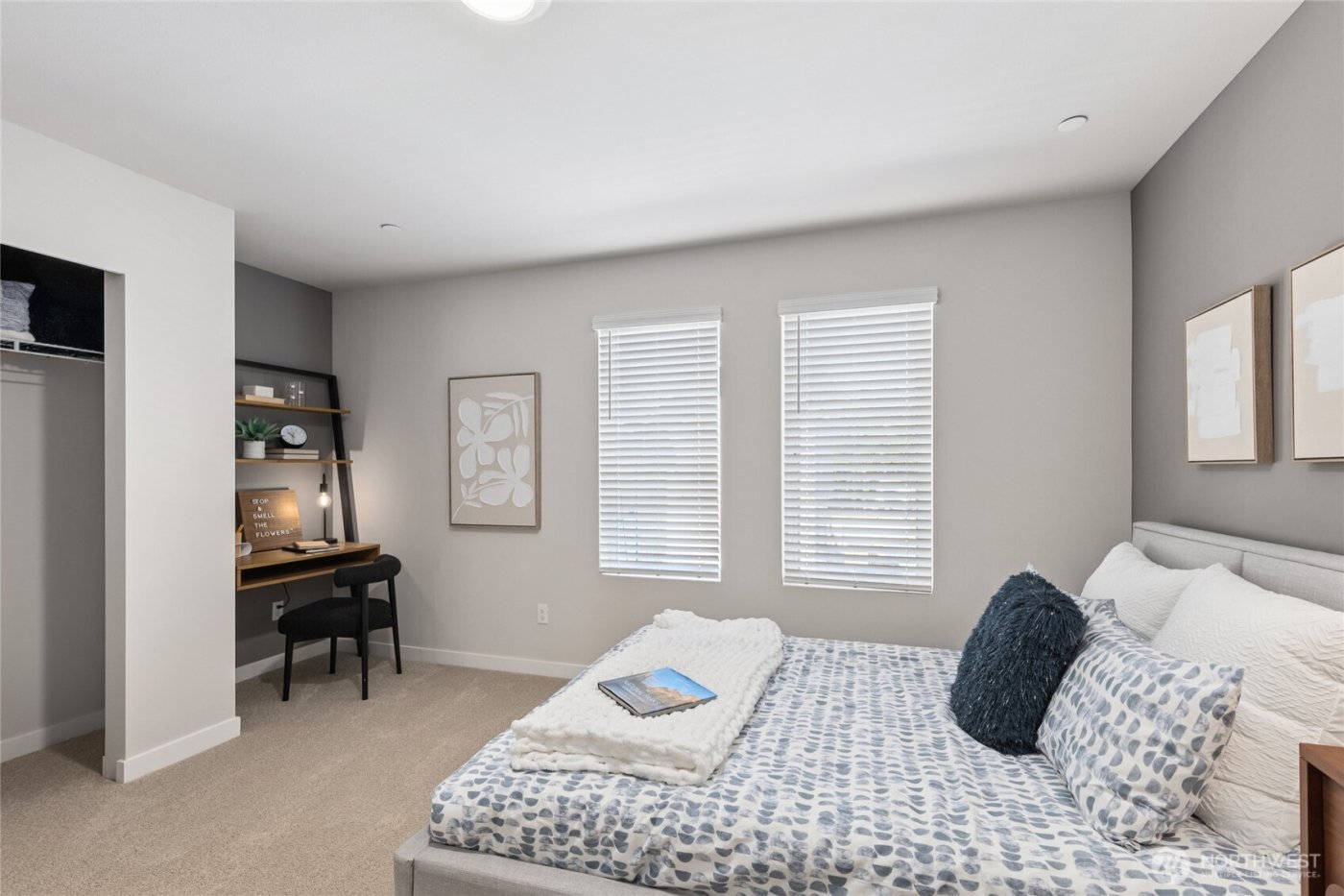 16111 36th Avenue W #J2, Lynnwood, WA 98087