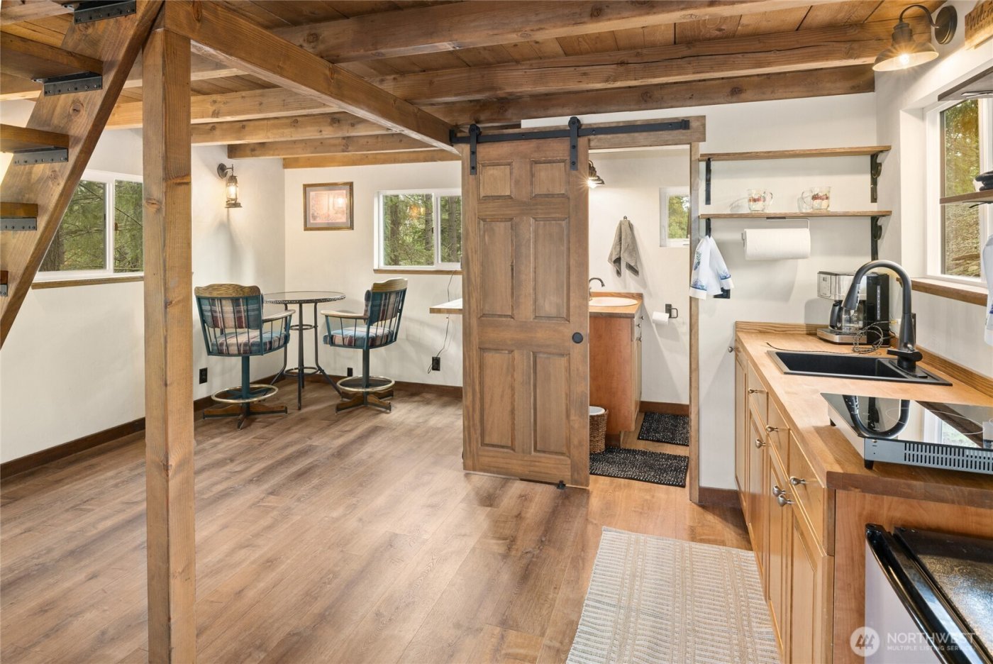 131 Casassa Road , Cle Elum, WA 98922