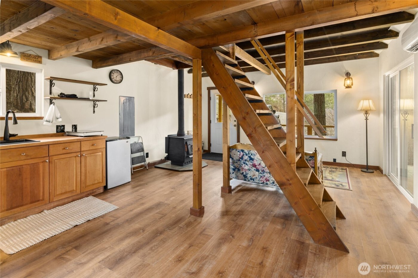 131 Casassa Road , Cle Elum, WA 98922