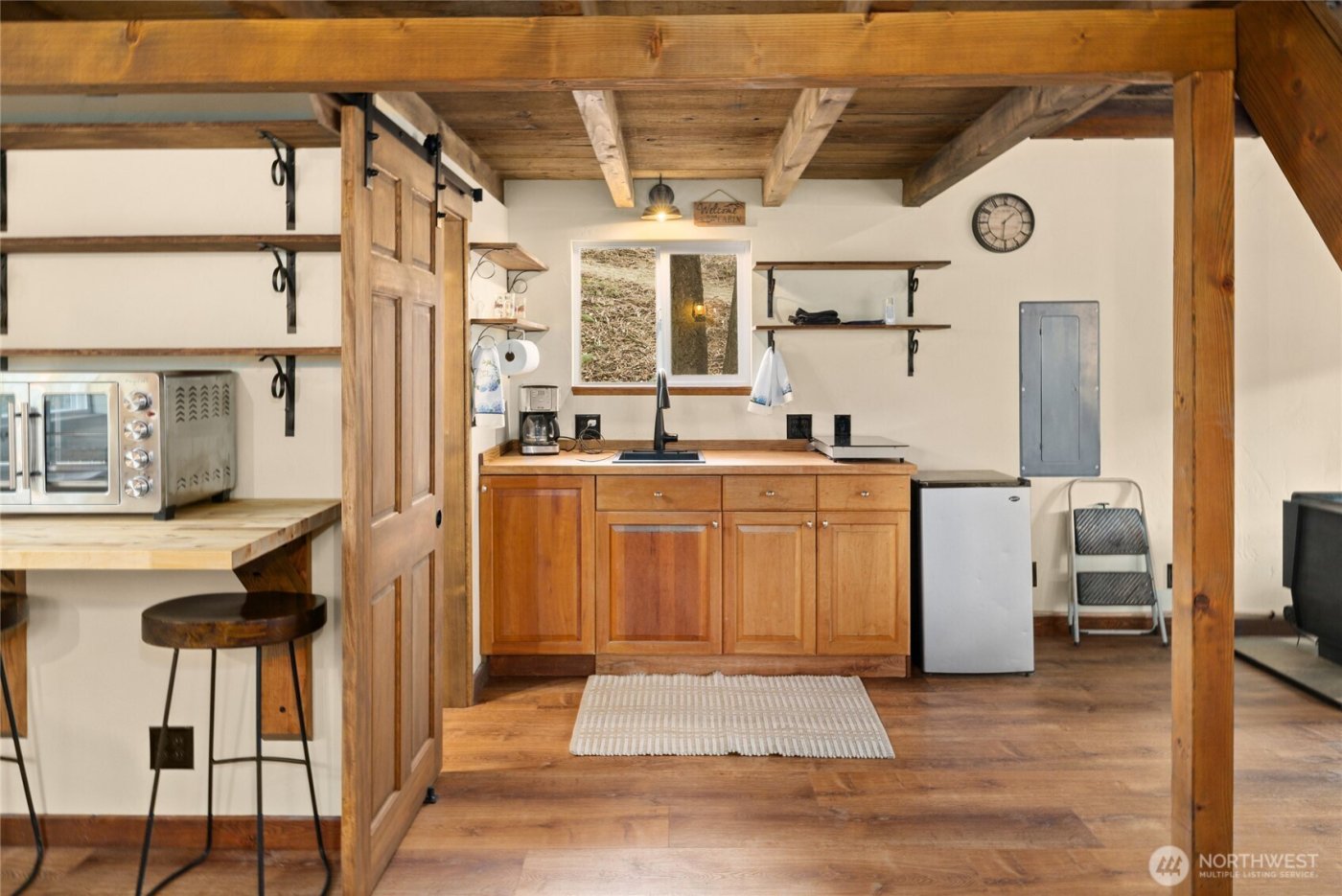 131 Casassa Road , Cle Elum, WA 98922