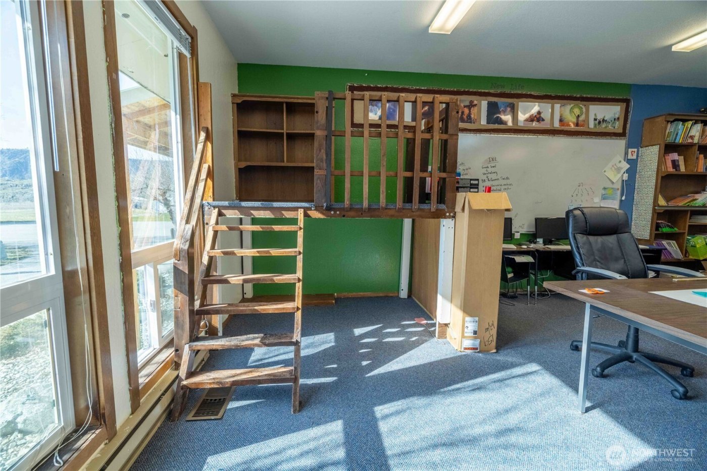 115 Valley Rd. #B, Brewster, WA 98812