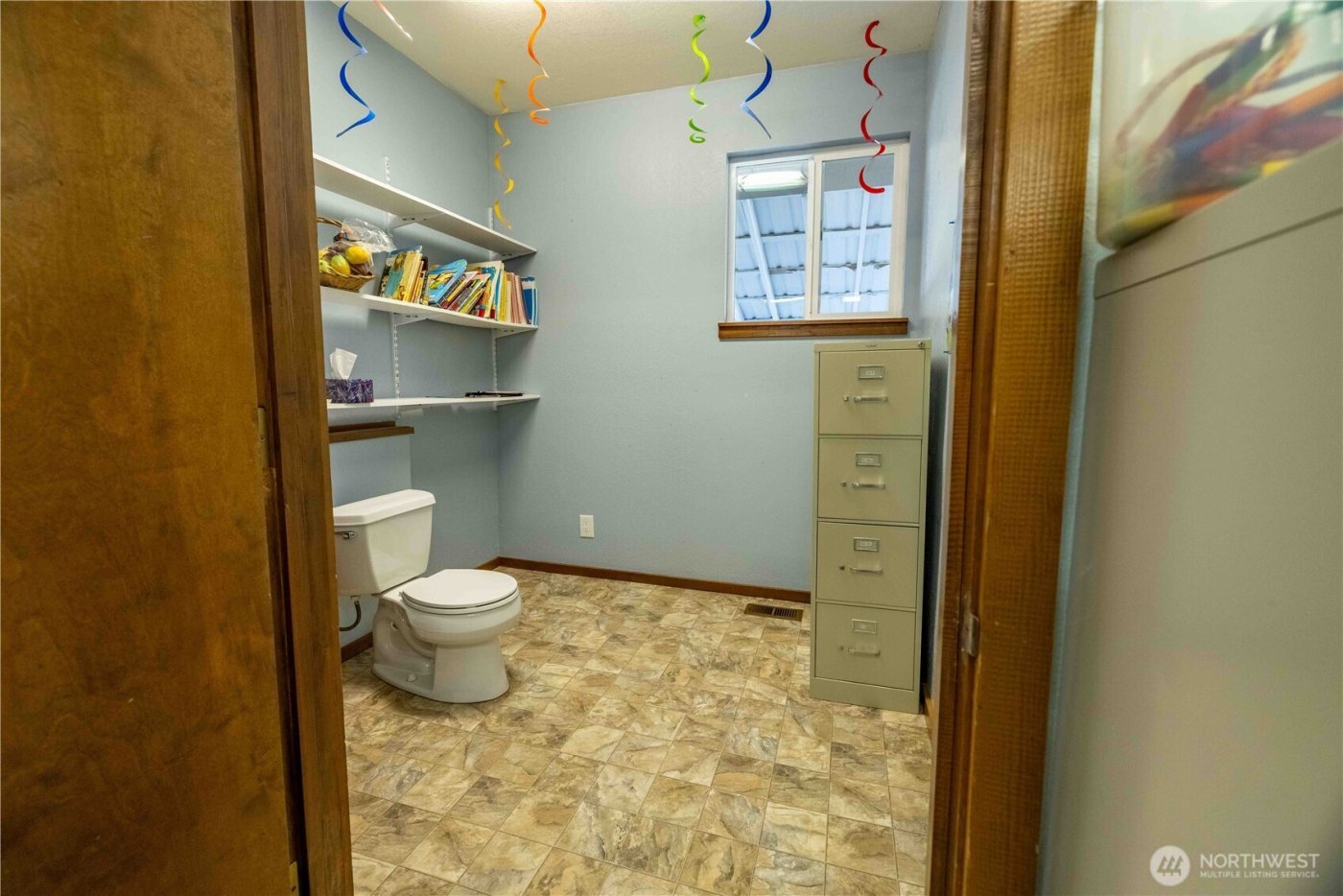 115 Valley Rd. #B, Brewster, WA 98812