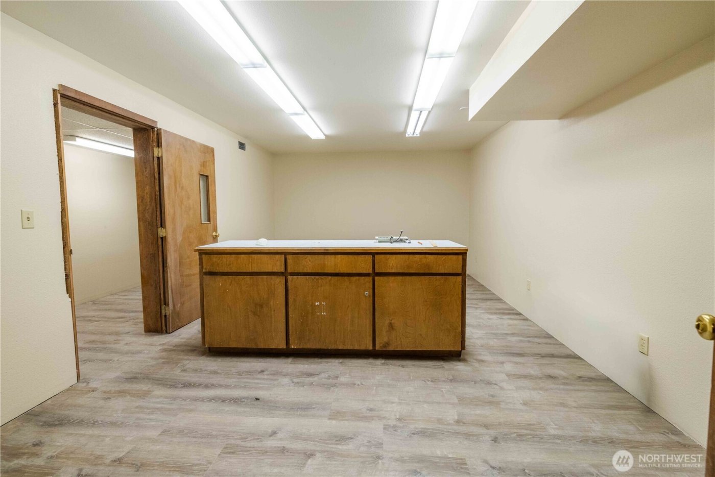 115 Valley Rd. #B, Brewster, WA 98812