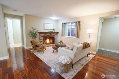 633 NW 85th Street #102, Seattle, WA 98117