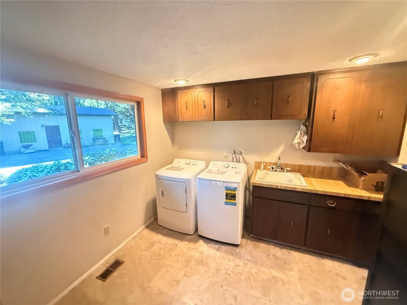 39811 226th Avenue SE, Enumclaw, WA 98022