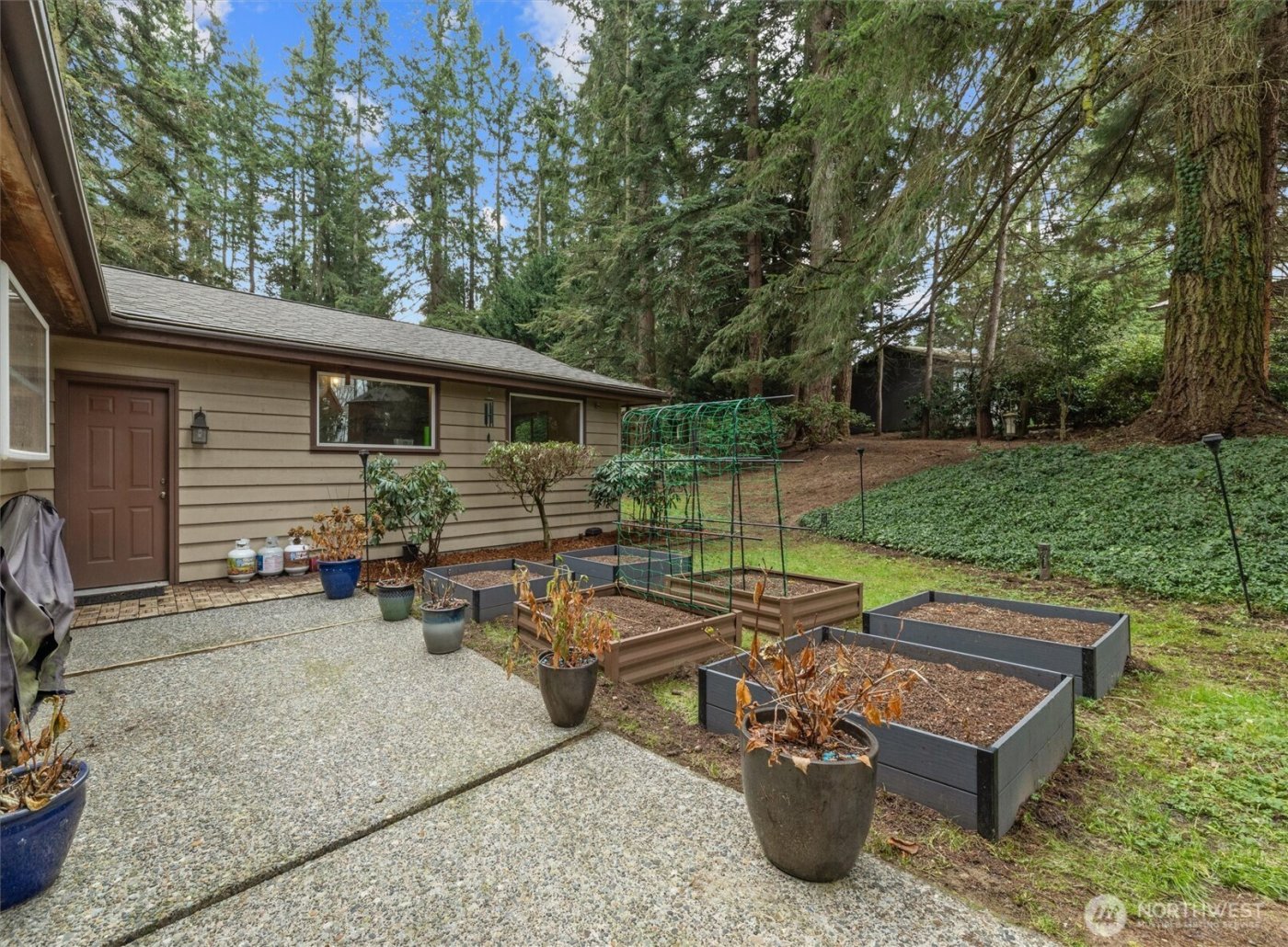 39811 226th Avenue SE, Enumclaw, WA 98022