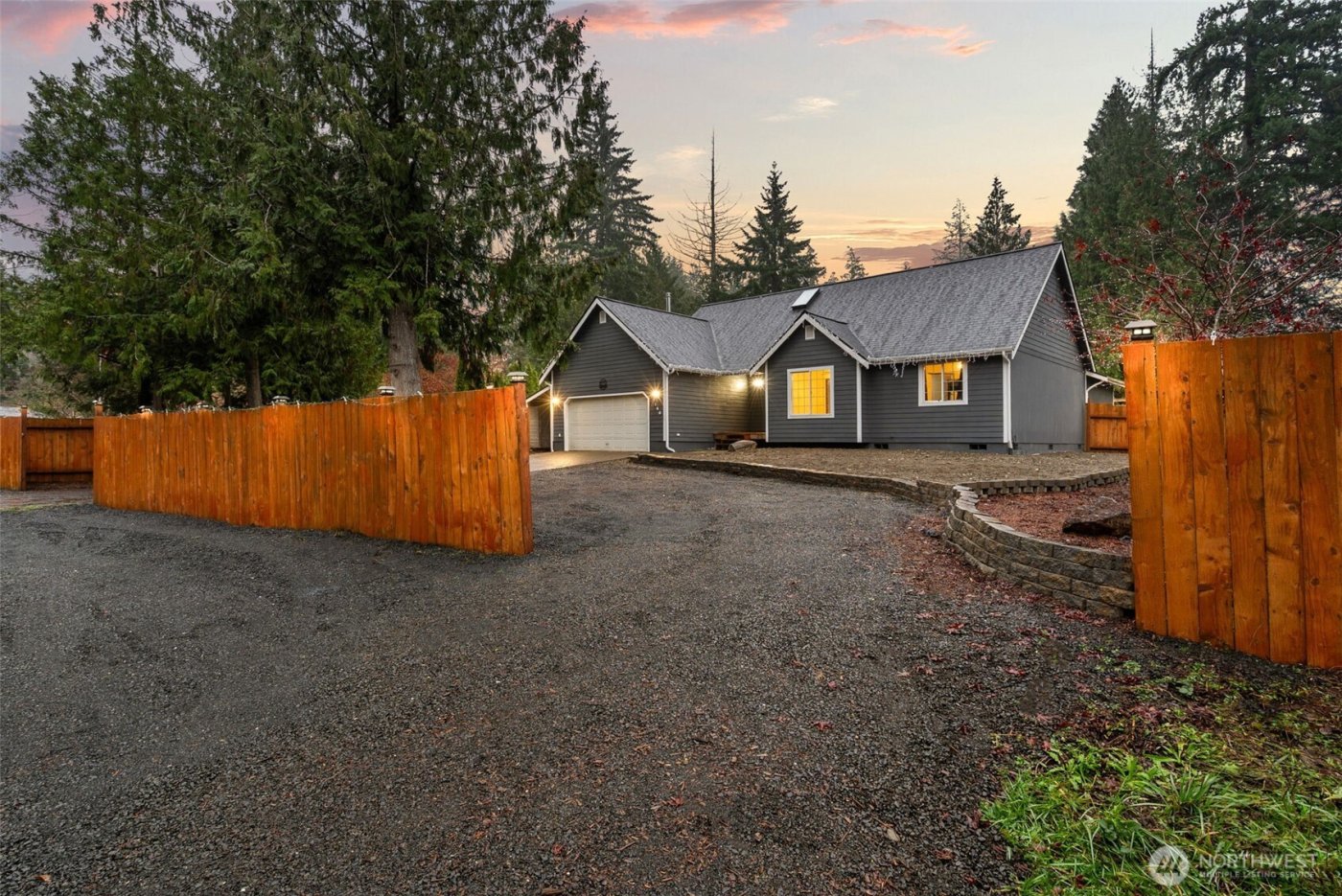 140 E Timberlake Drive , Shelton, WA 98584