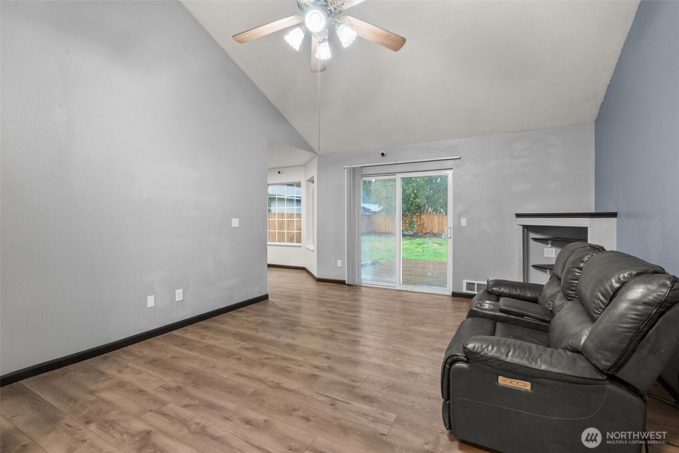 140 E Timberlake Drive , Shelton, WA 98584