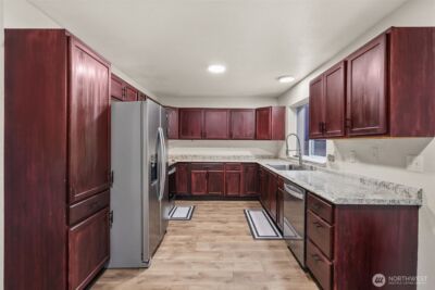 140 E Timberlake Drive , Shelton, WA 98584 - Photo 9
