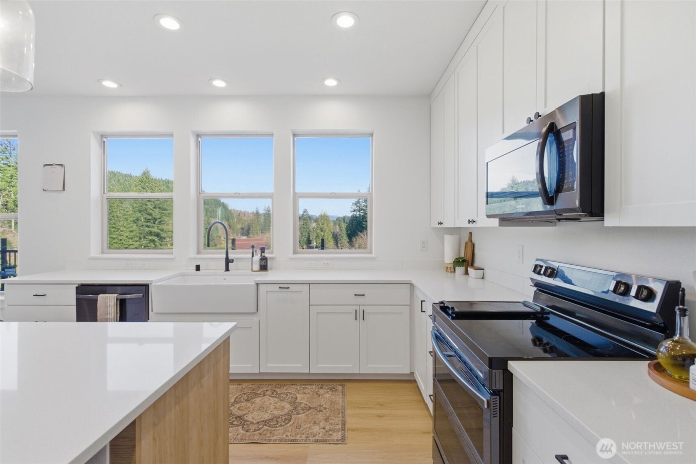 43508 NE Yale Bridge Road , Amboy, WA 98601