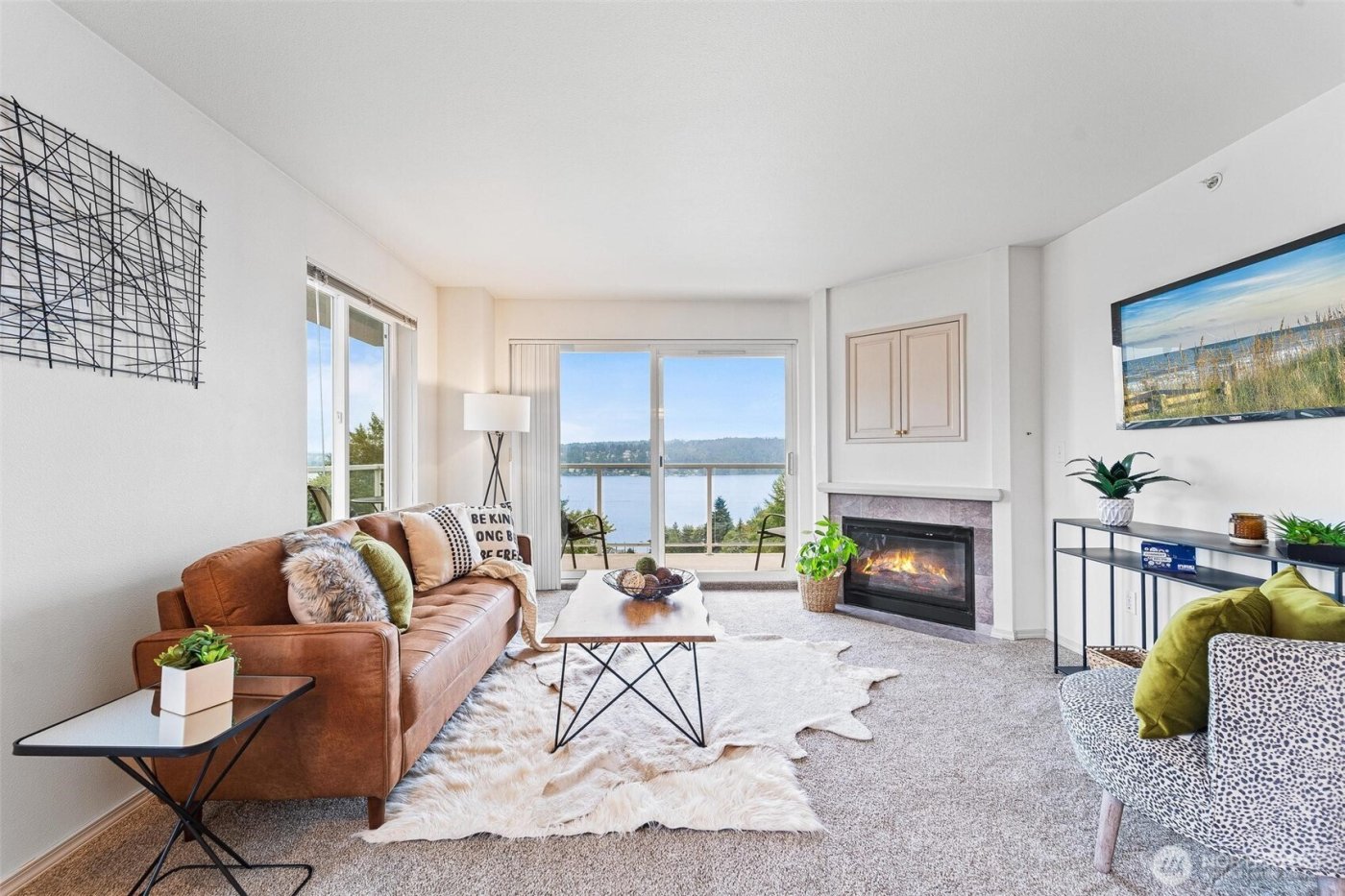 15020 Bothell Way NE #502, Lake Forest Park, WA 98155