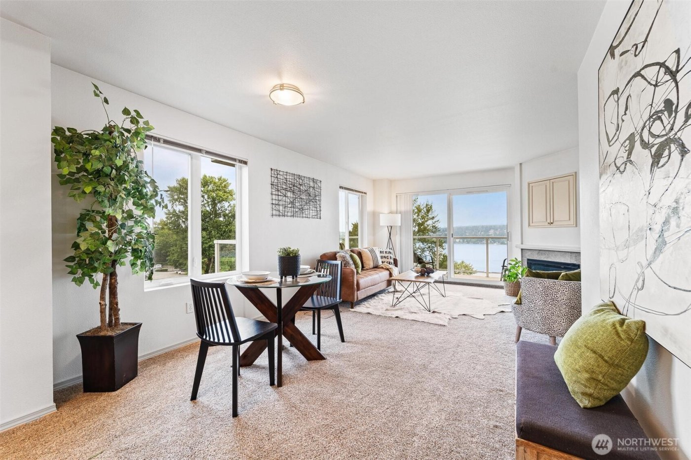 15020 Bothell Way NE #502, Lake Forest Park, WA 98155