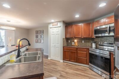 2149 Pleasanton Court SE, Lacey, WA 98503 - Photo 11