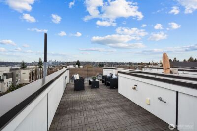 728 N 43rd Street , Seattle, WA 98103 - Photo 24