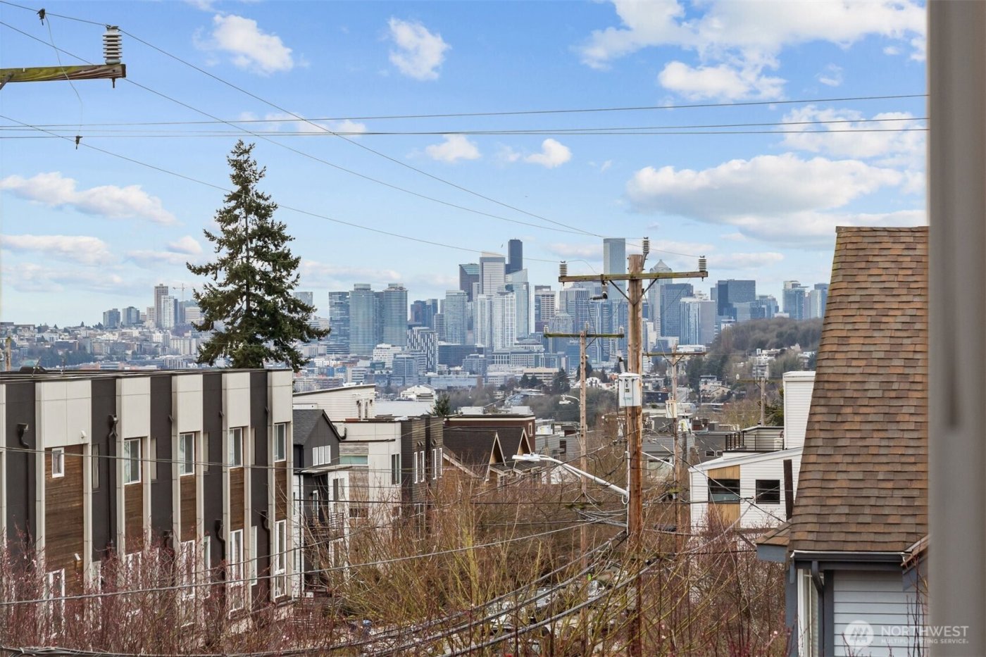 728 N 43rd Street , Seattle, WA 98103