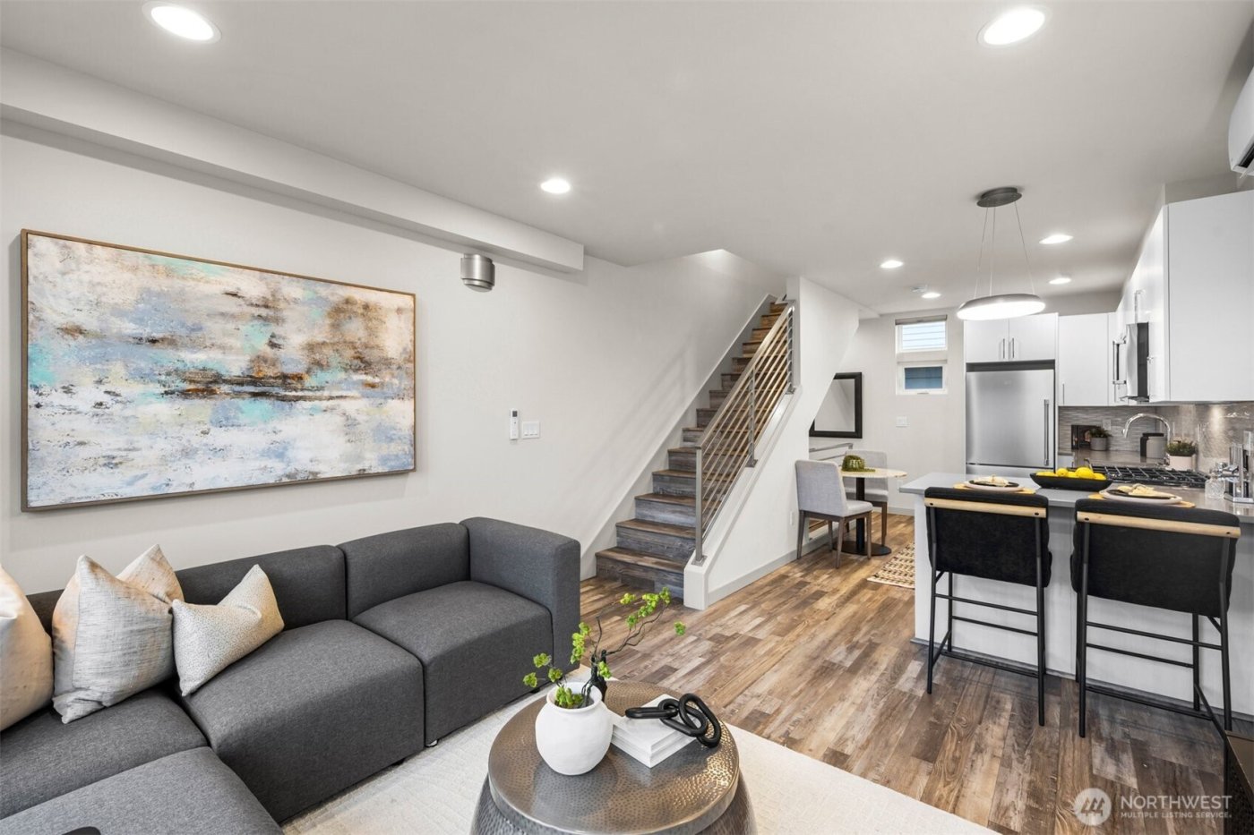 728 N 43rd Street , Seattle, WA 98103