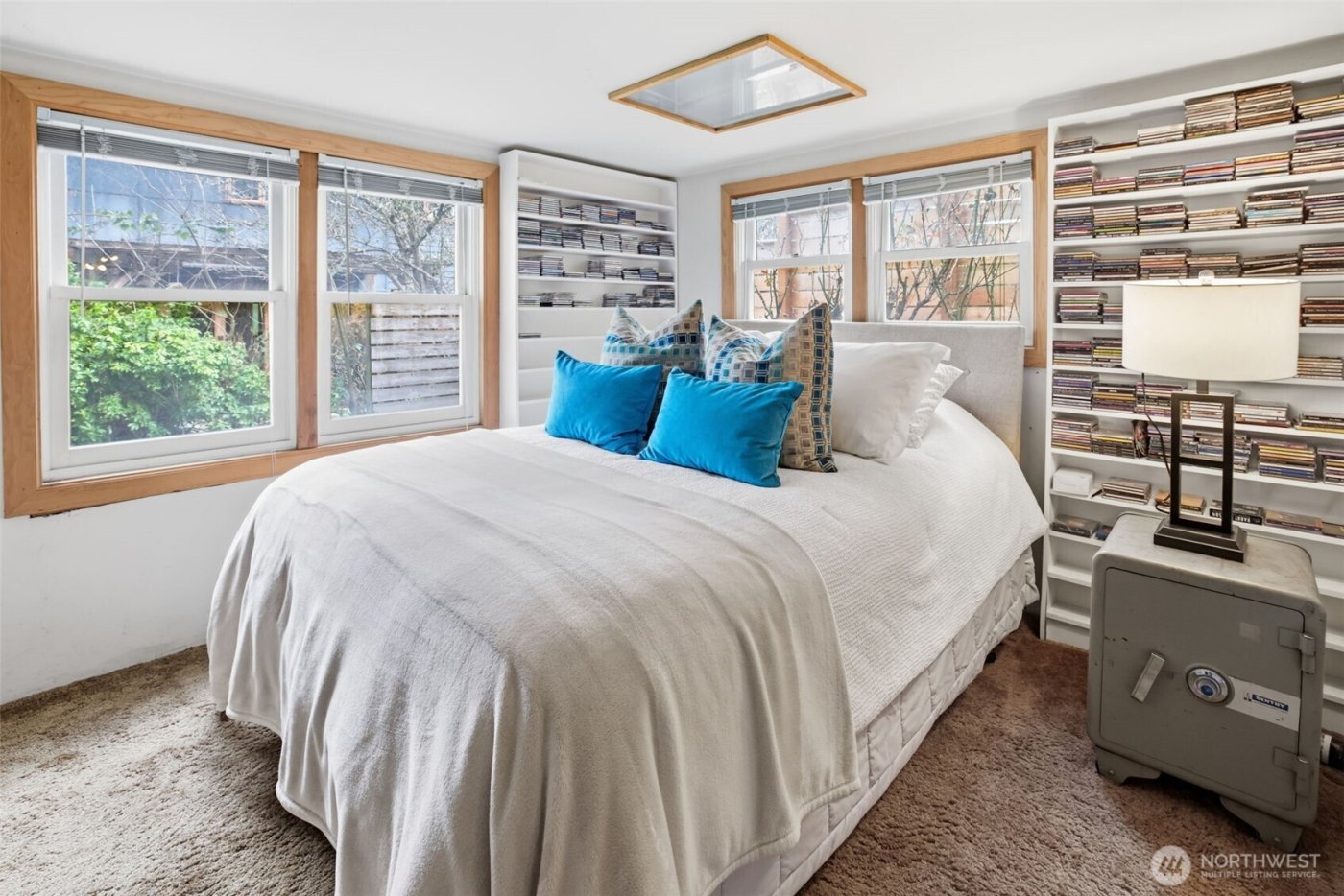 5401 S Angeline Street #102, Seattle, WA 98118-1534