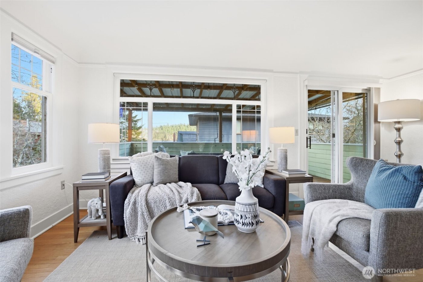 5401 S Angeline Street #102, Seattle, WA 98118-1534