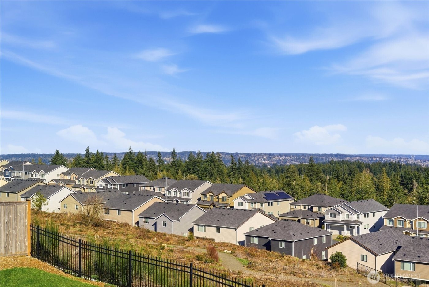 1323 Baker Heights Loop , Bremerton, WA 98312