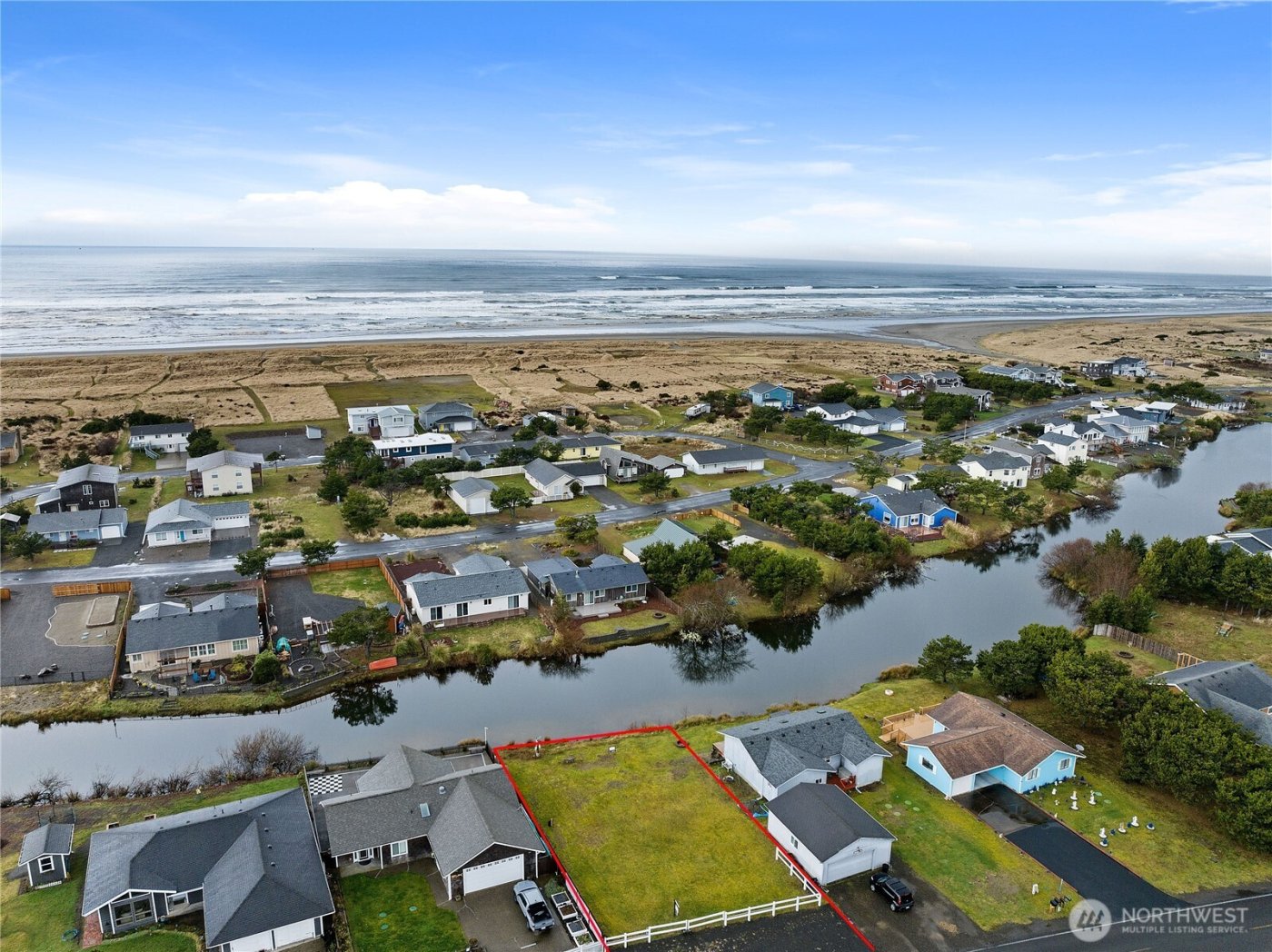 34515 I Street , Ocean Park, WA 98640