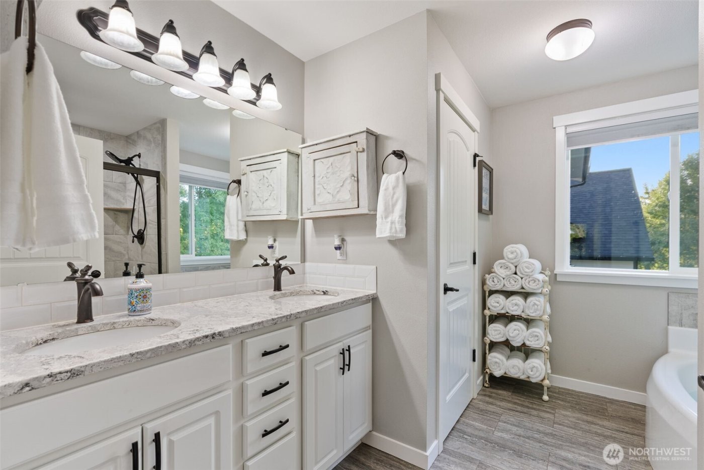 4555 NE 242nd Avenue , Vancouver, WA 98682