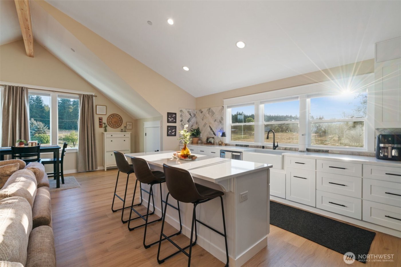 4555 NE 242nd Avenue , Vancouver, WA 98682