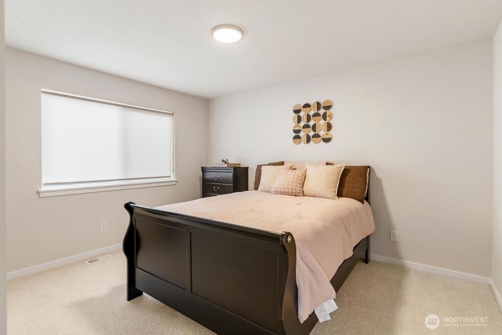 20308 SE 266th Street , Covington, WA 98042-6221