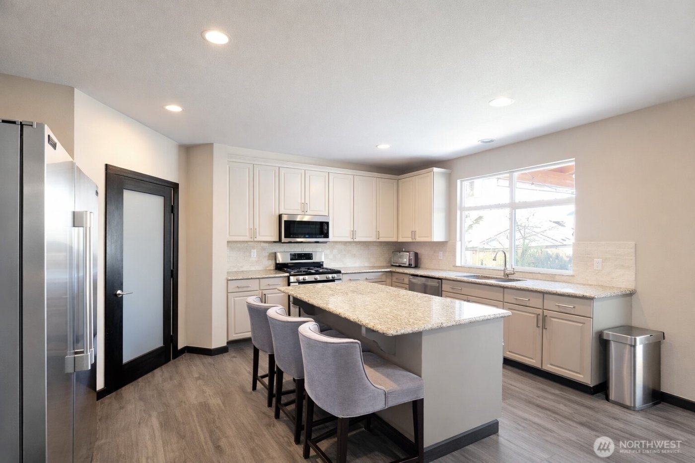 6107 Olive Avenue SE, Auburn, WA 98092