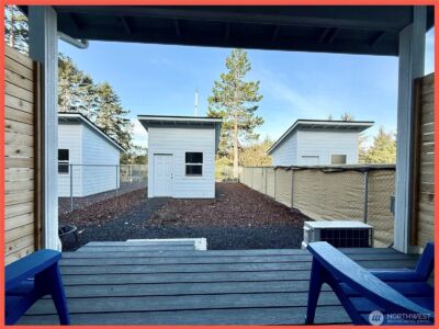 609 Sunset Avenue NE, Ocean Shores, WA 98569 - Photo 14