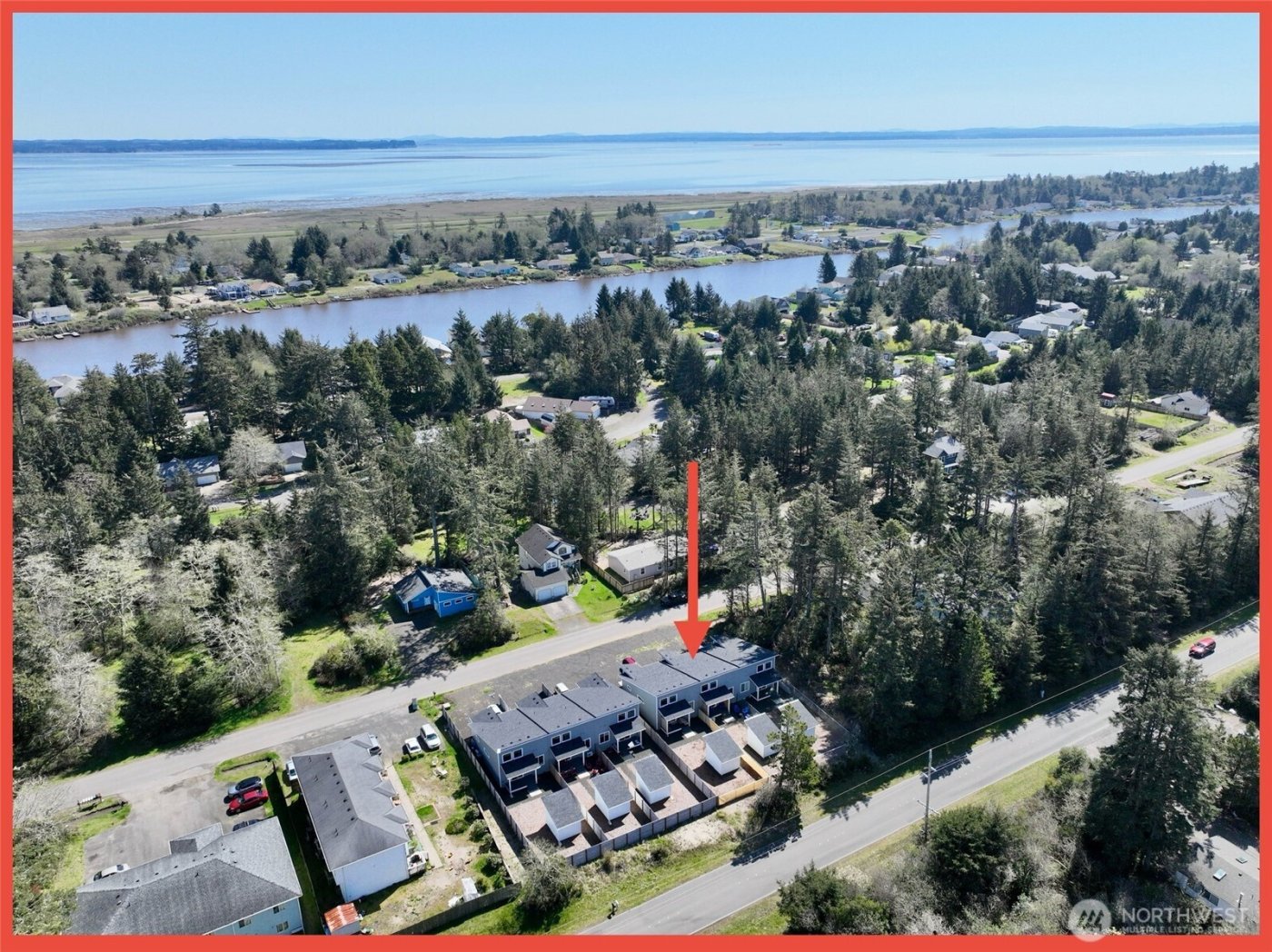 609 Sunset Avenue NE, Ocean Shores, WA 98569