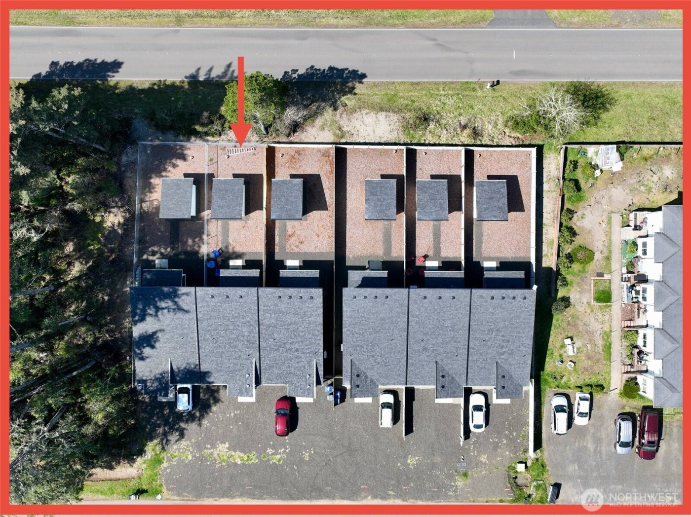 609 Sunset Avenue NE, Ocean Shores, WA 98569