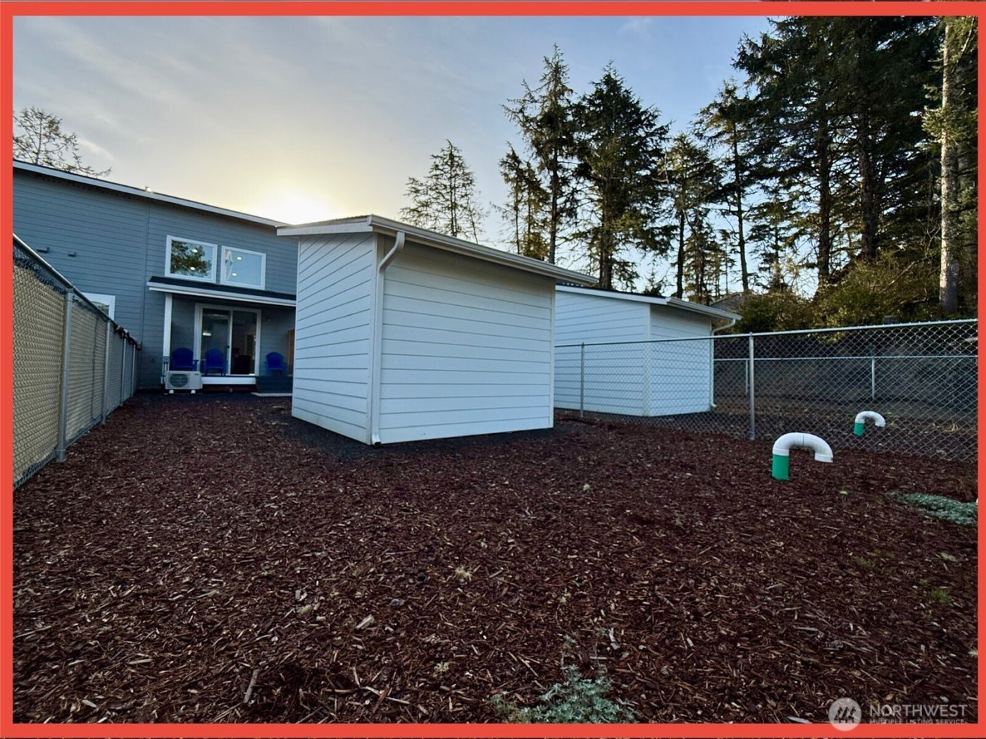 609 Sunset Avenue NE, Ocean Shores, WA 98569