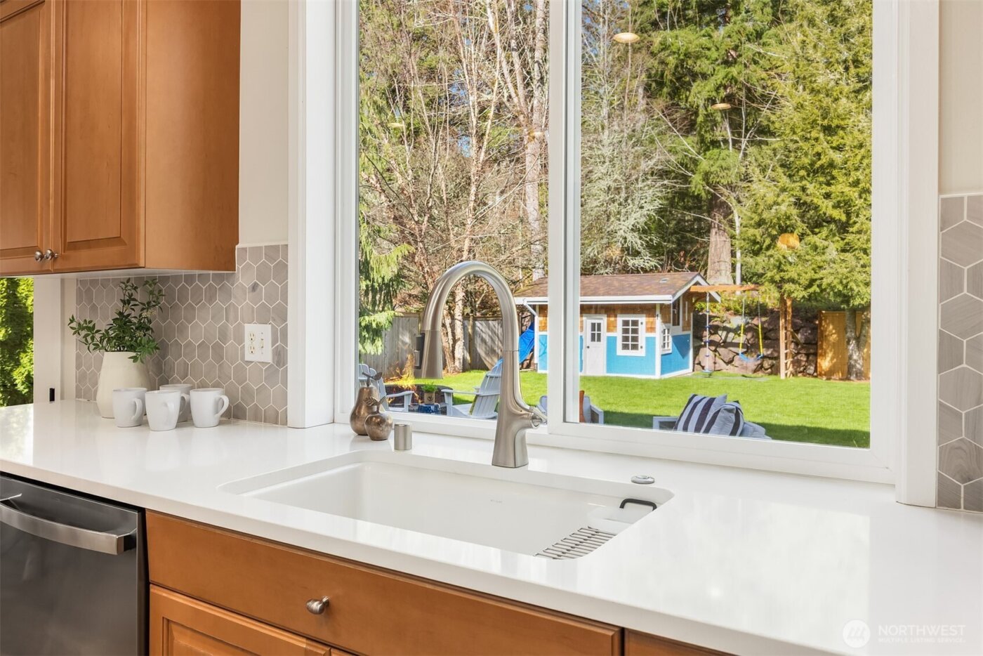 26734 SE 9th Way , Sammamish, WA 98075