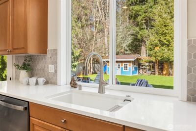 26734 SE 9th Way , Sammamish, WA 98075 - Photo 13