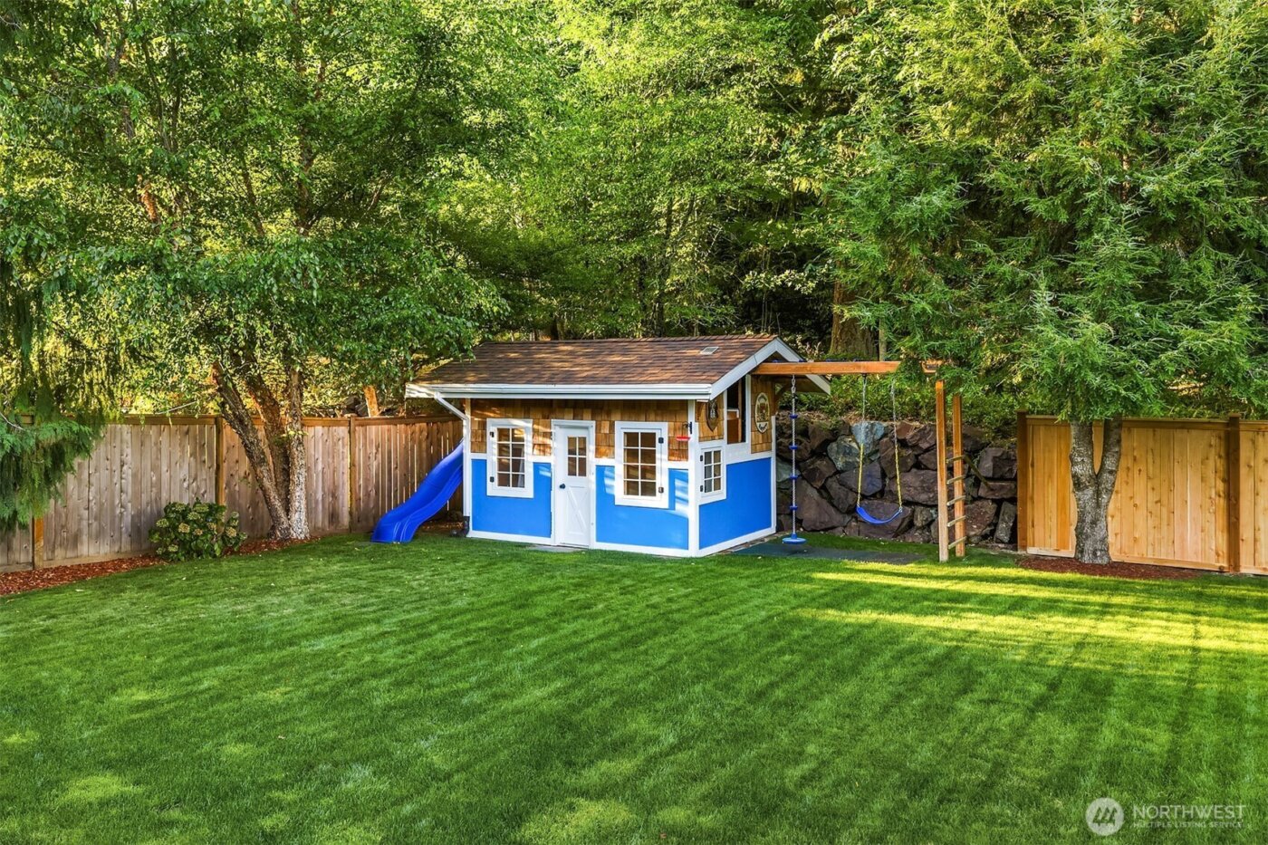 26734 SE 9th Way , Sammamish, WA 98075
