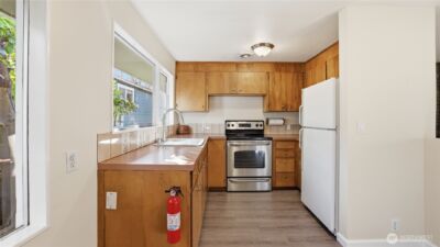 4721 26th Avenue SW, Seattle, WA 98106-1322 - Photo 14