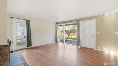 4721 26th Avenue SW, Seattle, WA 98106-1322 - Photo 8