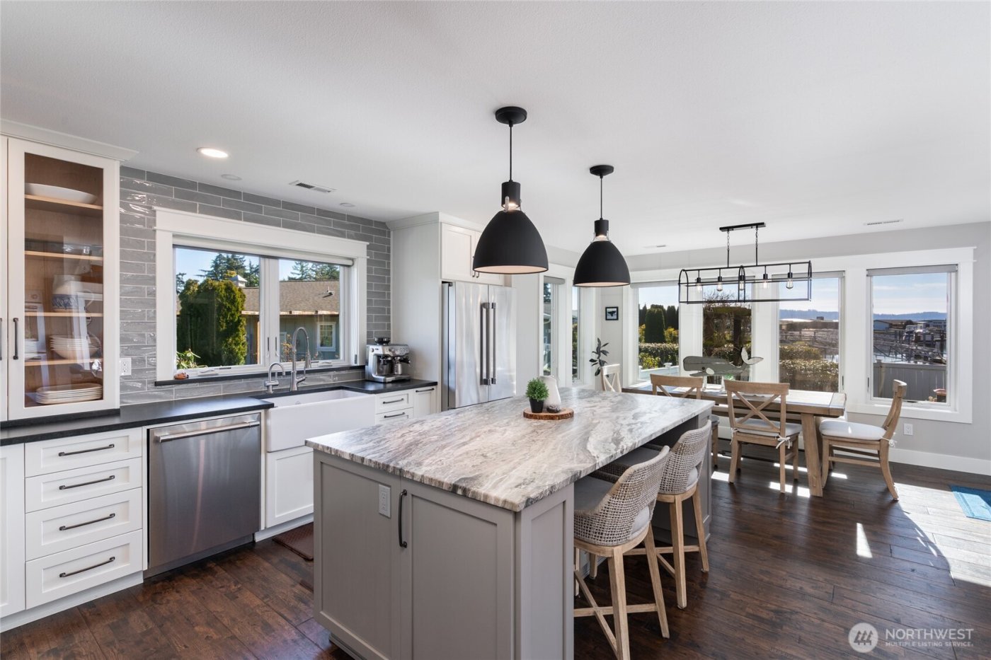 2251 Mariner Beach Drive , Oak Harbor, WA 98277