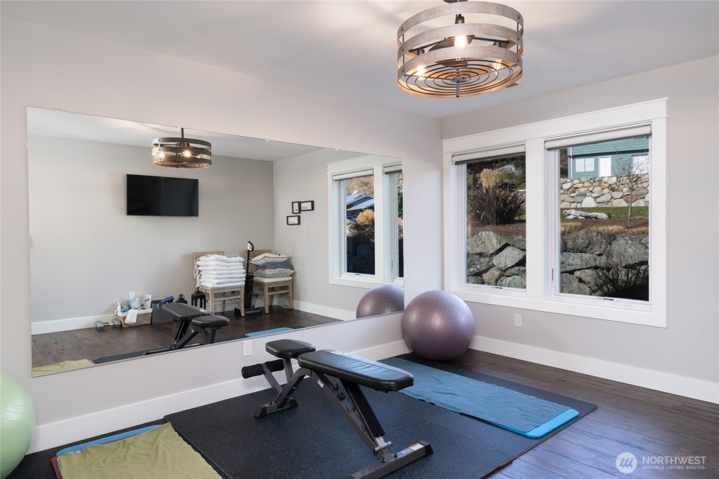 2251 Mariner Beach Drive , Oak Harbor, WA 98277