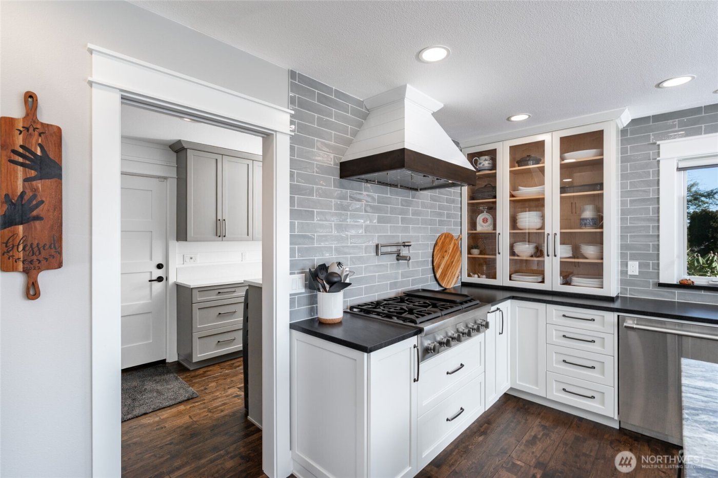 2251 Mariner Beach Drive , Oak Harbor, WA 98277