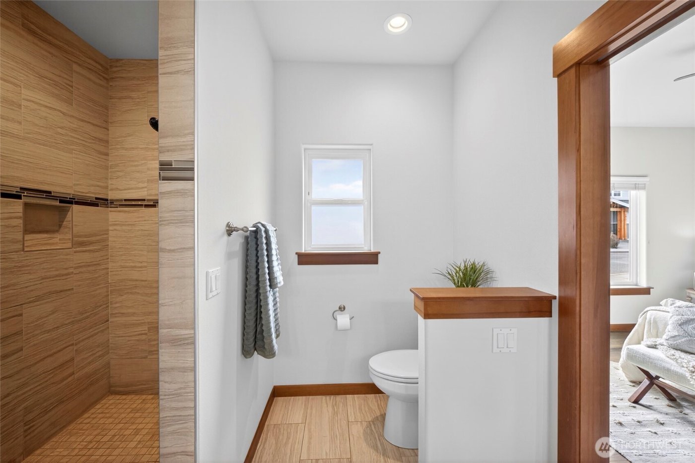 1806 40th Court , Anacortes, WA 98221