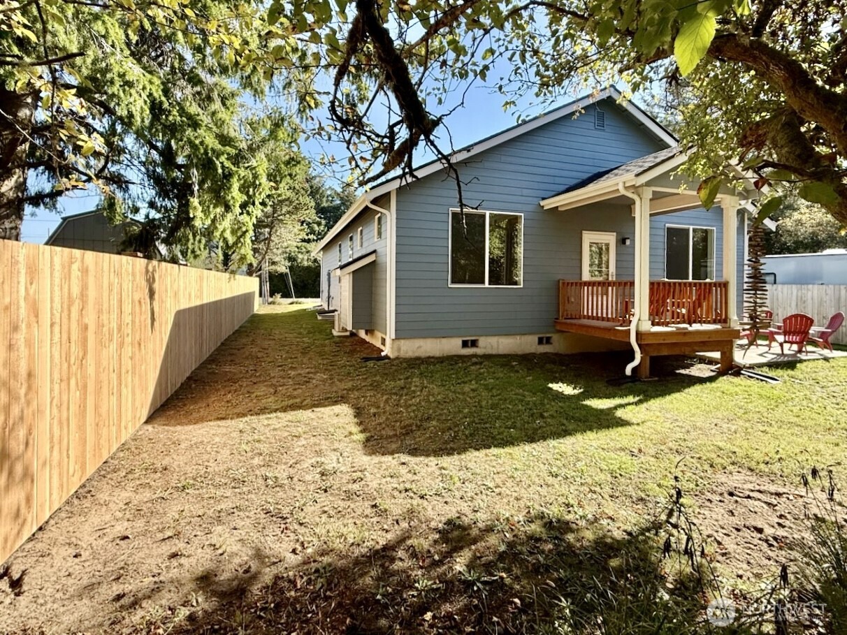 269 Ensign Avenue NW, Ocean Shores, WA 98569