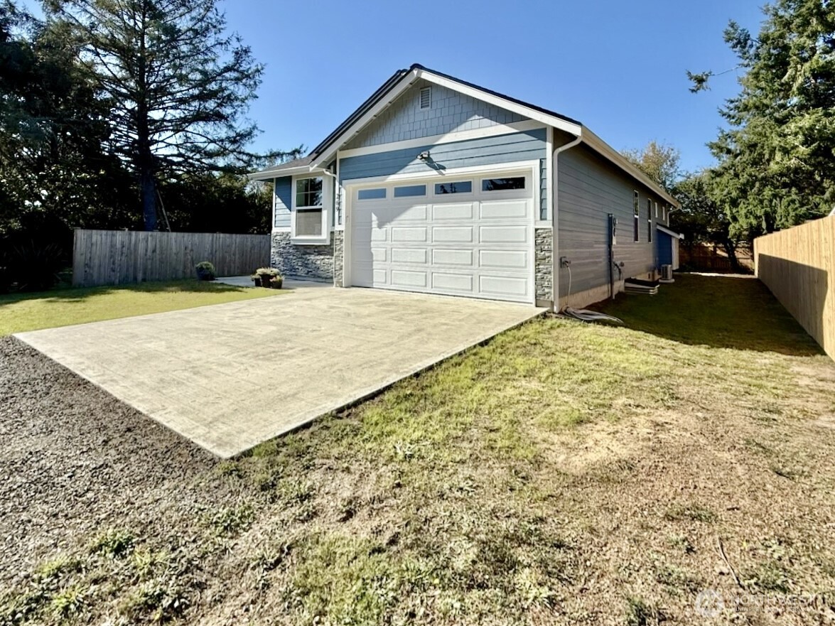 269 Ensign Avenue NW, Ocean Shores, WA 98569