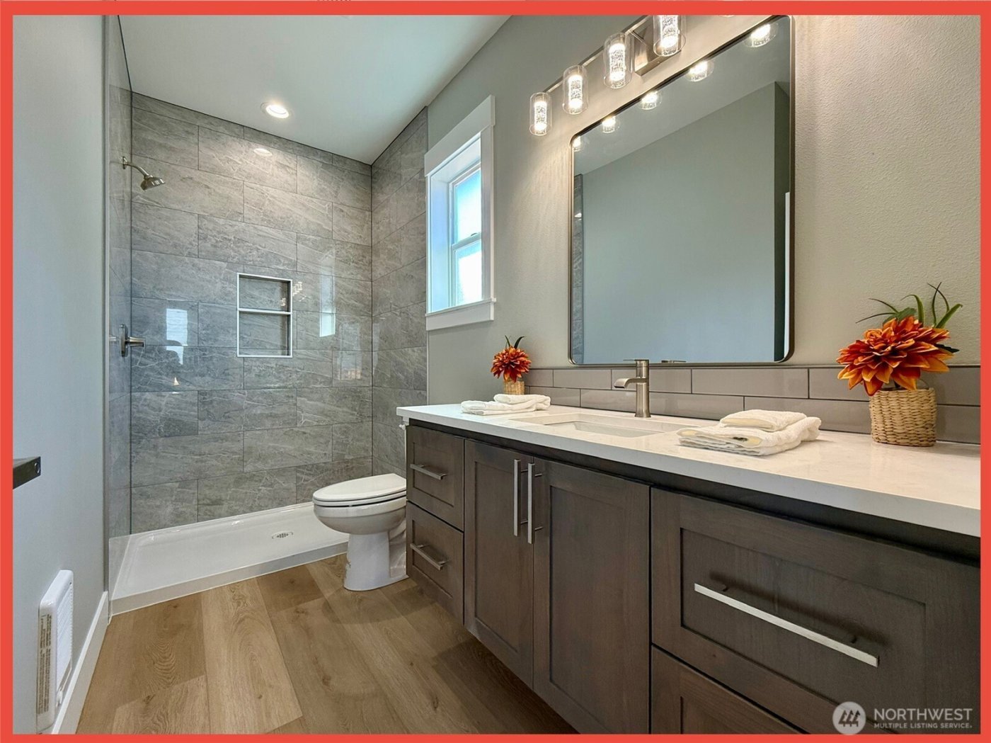 990 Alida Court SE, Ocean Shores, WA 98569