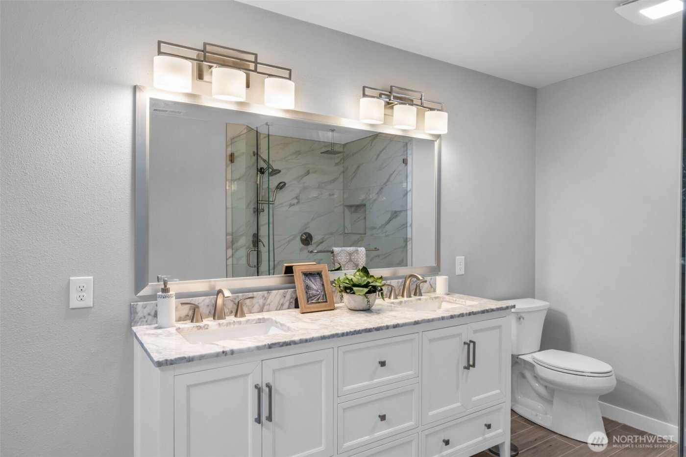 6121 140th Court NE, Redmond, WA 98052