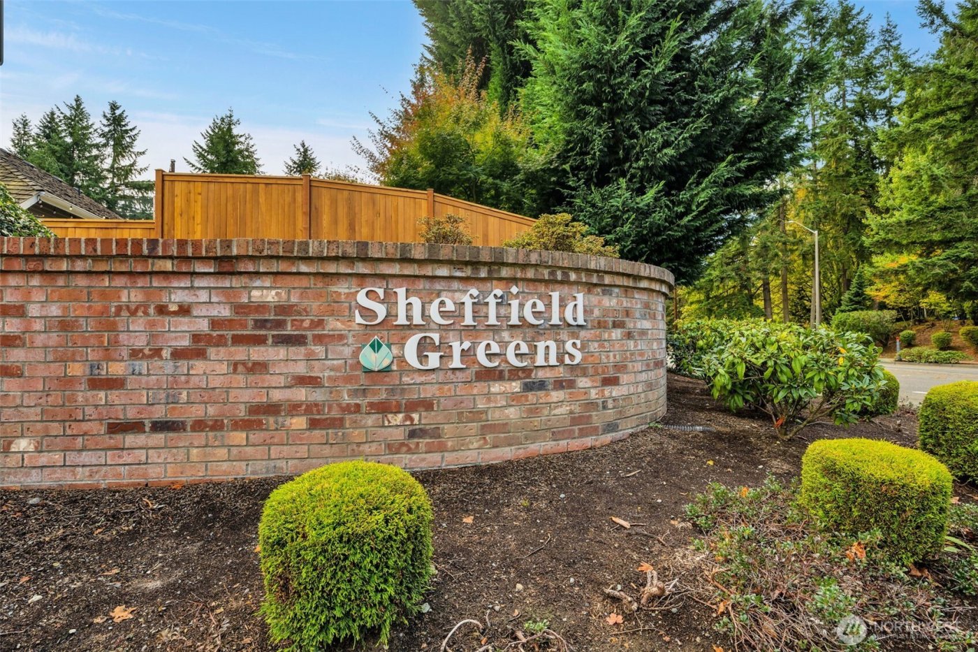 6121 140th Court NE, Redmond, WA 98052