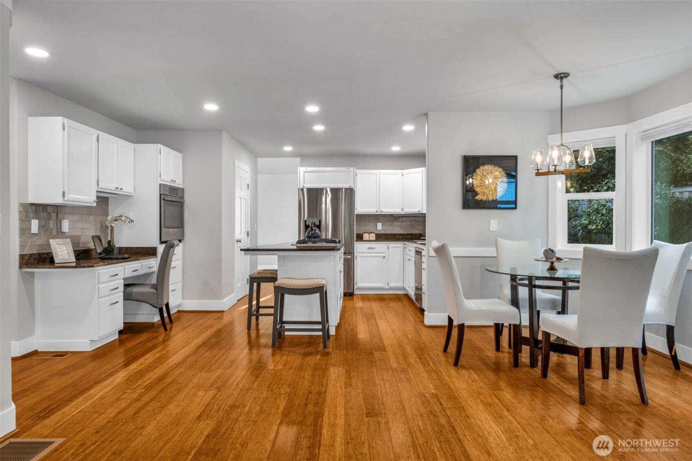 6121 140th Court NE, Redmond, WA 98052