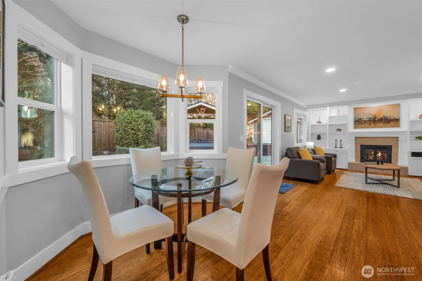 6121 140th Court NE, Redmond, WA 98052