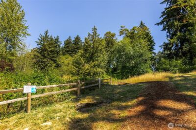 4040 Aberdeen Way NE, Renton, WA 98056 - Photo 11