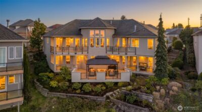 2305 NW Douglas Street , Camas, WA 98607